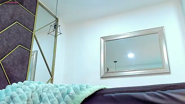 Snapshot of AbrilSonne chatting on 12-26-24, 10:52 AbrilSonne online show from 12-26-24, 10:52