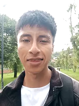 Snapshot of codysmith chatting on 10-01-25, 03:29 codysmith online show from 10-01-25, 03:29