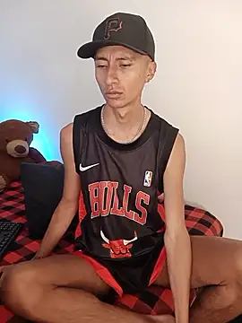 Snapshot of codysmith chatting on 12-14-25, 02:11 codysmith online show from 12-14-25, 02:11