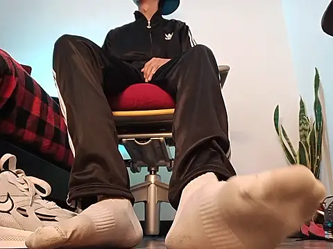 Snapshot of codysmith chatting on 02-18-26, 01:07 codysmith online show from 02-18-26, 01:07