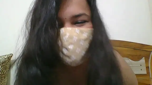 Snapshot of Riya_Stream01 chatting on 03-02-26, 05:53 Riya Stream01 online show from 03-02-26, 05:53