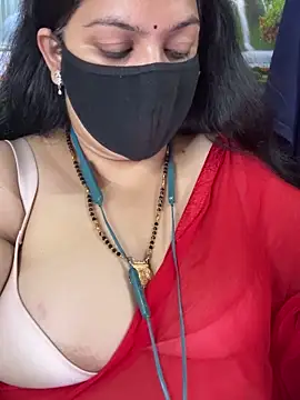 FlatVincy4 online show from 10-04-25, 05:11