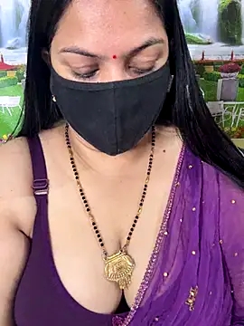 FlatVincy4 online show from 11-07-25, 04:01