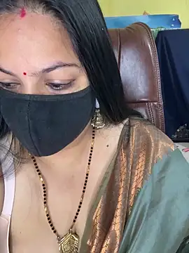 FlatVincy4 online show from 11-24-25, 03:28