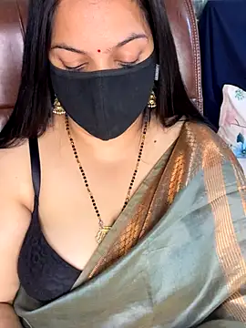 FlatVincy4 online show from 11-24-25, 03:34