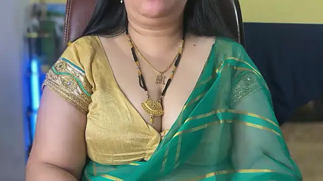 FlatVincy4 online show from 02-05-26, 04:17