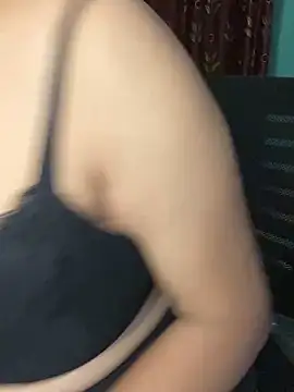 hot menka online show from 02-01-25, 04:00