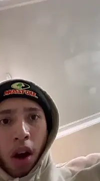 Snapshot of qbaby96 chatting on 01-08-25, 10:15 qbaby96 online show from 01-08-25, 10:15