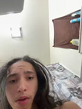 Snapshot of qbaby96 chatting on 01-09-25, 03:34 qbaby96 online show from 01-09-25, 03:34