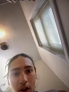 Snapshot of qbaby96 chatting on 10-04-25, 09:24 qbaby96 online show from 10-04-25, 09:24