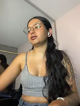 Snapshot of Rosita_forever_ chatting on 06-24-26, 05:12 Rosita forever online show from 06-24-26, 05:12