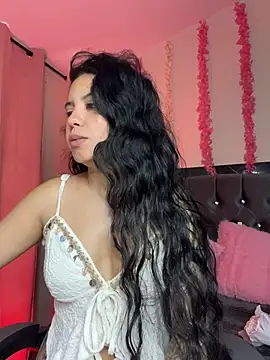 Snapshot of Rosita_forever_ chatting on 07-03-26, 03:18 Rosita forever online show from 07-03-26, 03:18