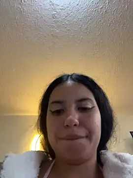 Snapshot of Rosita_forever_ chatting on 07-13-26, 07:05 Rosita forever online show from 07-13-26, 07:05