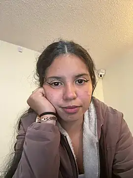 Snapshot of Rosita_forever_ chatting on 07-15-26, 07:08 Rosita forever online show from 07-15-26, 07:08