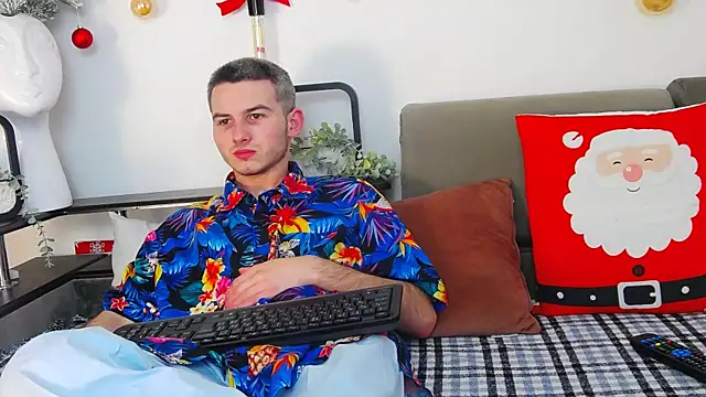 Snapshot of Devin_Jay chatting on 12-25-24, 09:33 Devin Jay online show from 12-25-24, 09:33