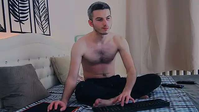 Snapshot of Devin_Jay chatting on 01-02-25, 04:56 Devin Jay online show from 01-02-25, 04:56