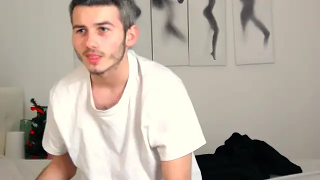 Snapshot of Devin_Jay chatting on 01-13-25, 07:42 Devin Jay online show from 01-13-25, 07:42