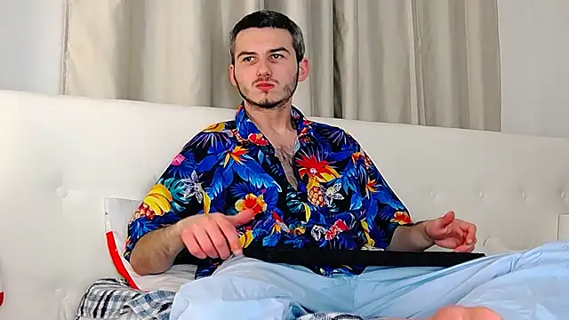 Snapshot of Devin_Jay chatting on 01-13-25, 10:45 Devin Jay online show from 01-13-25, 10:45