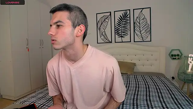 Snapshot of Devin_Jay chatting on 02-03-25, 11:15 Devin Jay online show from 02-03-25, 11:15