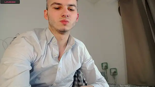 Snapshot of Devin_Jay chatting on 02-11-25, 07:59 Devin Jay online show from 02-11-25, 07:59