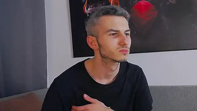 Snapshot of Devin_Jay chatting on 12-22-25, 07:44 Devin Jay online show from 12-22-25, 07:44