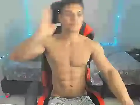 Snapshot of oliver_thompsson7 chatting on 03-02-26, 05:08 oliver thompsson7 online show from 03-02-26, 05:08