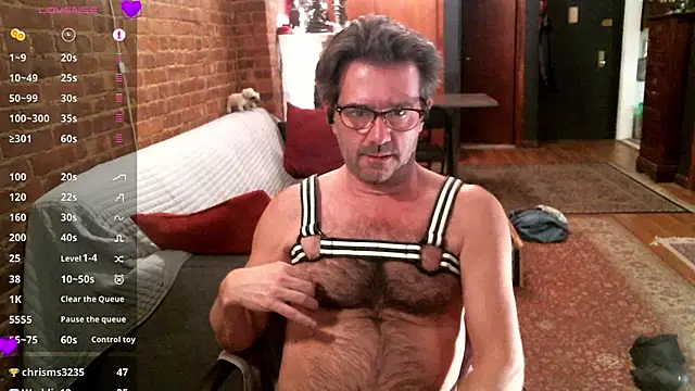 Snapshot of Johnny_Bottoms chatting on 03-13-25, 02:05 Johnny Bottoms online show from 03-13-25, 02:05