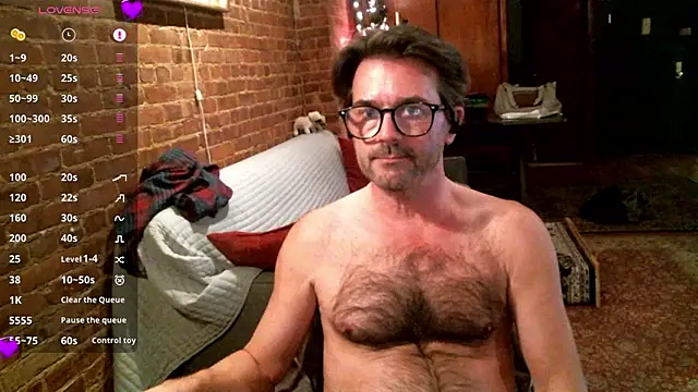 Snapshot of Johnny_Bottoms chatting on 03-13-25, 11:05 Johnny Bottoms online show from 03-13-25, 11:05