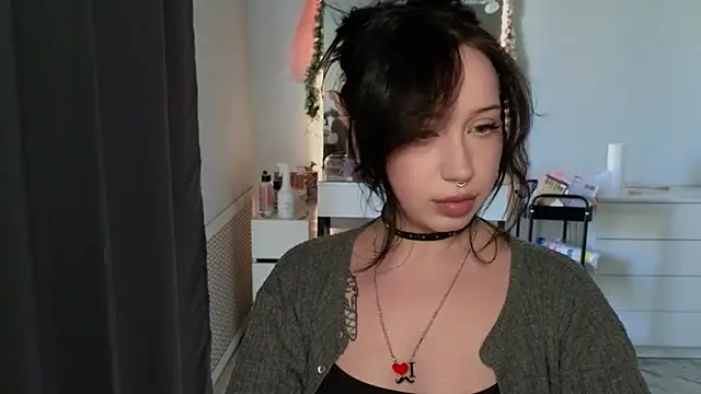 Snapshot of MoranaMissGod chatting on 05-10-26, 01:16 MoranaMissGod online show from 05-10-26, 01:16