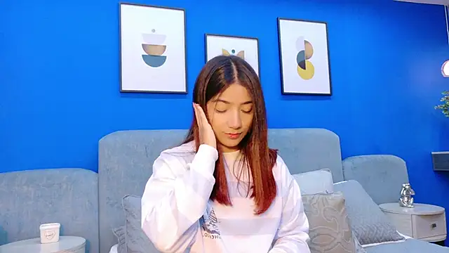 martina roldam online show from 02-07-26, 08:34