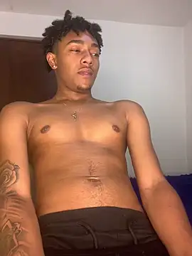 Boy cock18 online show from 02-01-26, 08:24