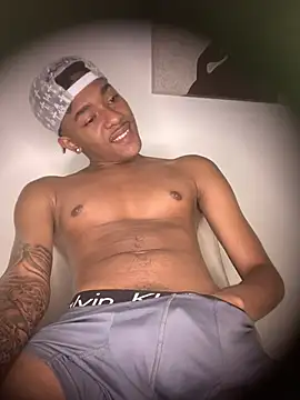 Boy cock18 online show from 04-20-26, 12:02