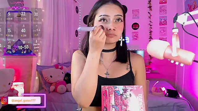 Snapshot of angelgate chatting on 03-12-26, 01:56 angelgate online show from 03-12-26, 01:56