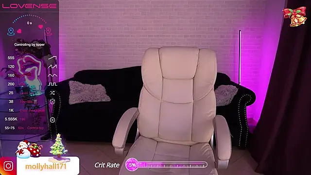 Snapshot of LovelyMollyy chatting on 01-02-25, 02:13 LovelyMollyy online show from 01-02-25, 02:13