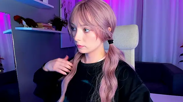 Snapshot of forget_me_not_eve chatting on 01-29-25, 12:02 forget me not eve online show from 01-29-25, 12:02