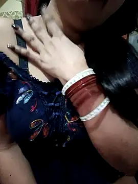 Snapshot of Soniya_444 chatting on 04-13-26, 12:54 Soniya 444 online show from 04-13-26, 12:54