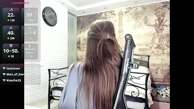 One of the girls online show from 04-15-26, 07:58