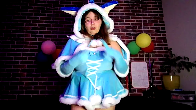 Snapshot of Heleneecesmecs2 chatting on 10-22-25, 10:31 Heleneecesmecs2 online show from 10-22-25, 10:31