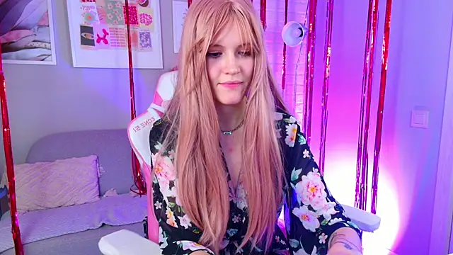 NellieLoyns online show from 02-16-25, 10:43