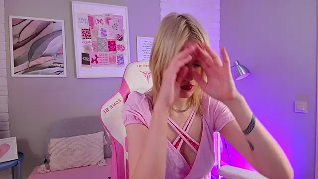 NellieLoyns online show from 03-14-25, 05:02