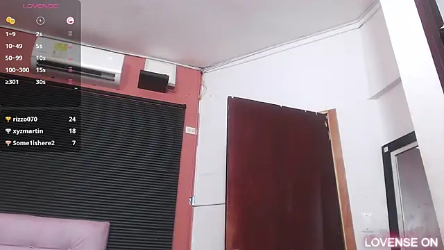 MommyHelpsmee online show from 03-19-25, 01:32