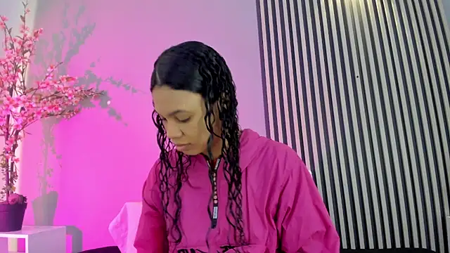 GysellHanson online show from 02-23-26, 11:40