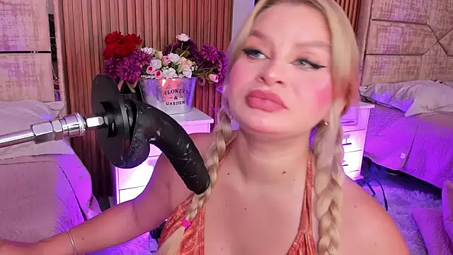 LolaAngellx online show from 04-13-26, 09:09