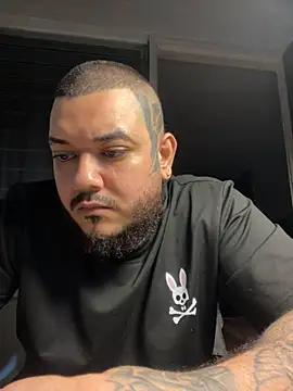 El Titan1998 online show from 11-20-25, 11:26