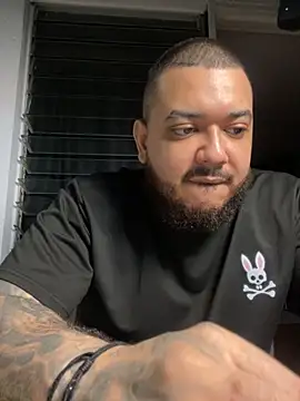 El Titan1998 online show from 11-23-25, 11:37