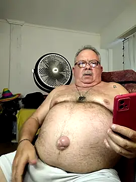 Snapshot of bylytom24 chatting on 01-09-26, 10:22 bylytom24 online show from 01-09-26, 10:22