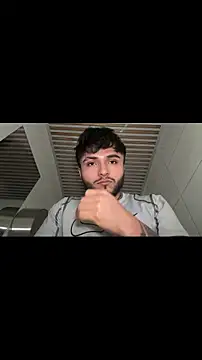 Snapshot of Beboteejoel chatting on 10-14-25, 01:17 Beboteejoel online show from 10-14-25, 01:17