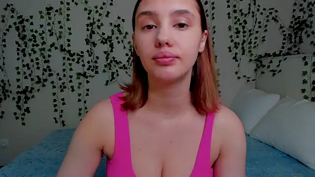 Snapshot of AngelicaKleee chatting on 10-12-25, 01:37 AngelicaKleee online show from 10-12-25, 01:37