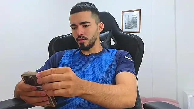 Massimoo 07 online show from 03-05-25, 07:27