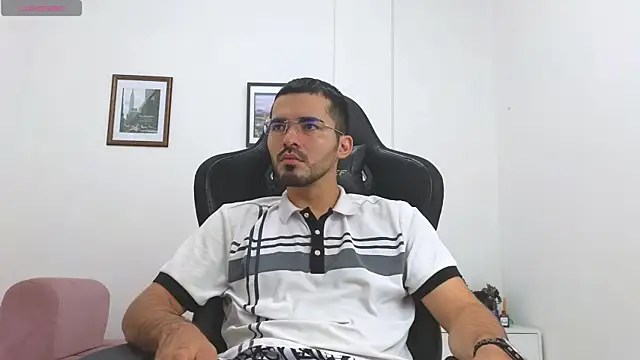 Massimoo 07 online show from 12-04-25, 02:37